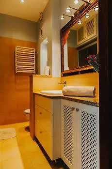 Bently Old Town 4* Γκντανσκ
